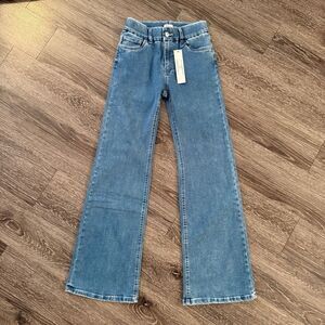 Bevy Flog Amy Jeans new